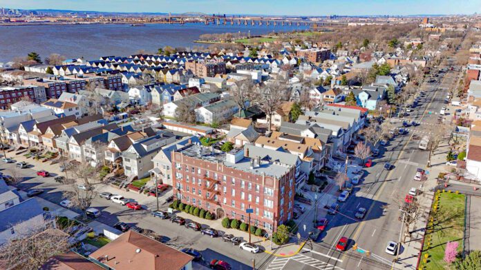 783 Jfk Blvd Bayonne