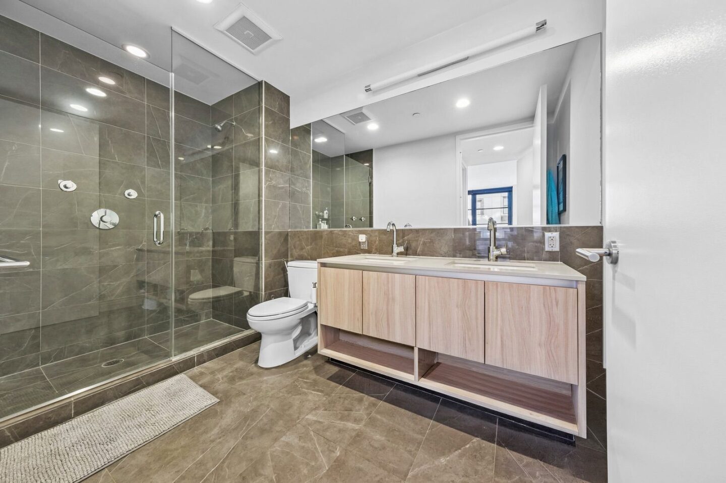 160 1st St 805 Jersey City Condo For Sale 4