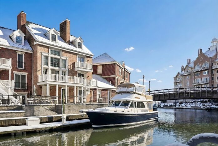 One of Port Liberté’s Largest Townhomes Hits the Jersey City Market 30 Half Moon Isle Jersey City For Sale 1