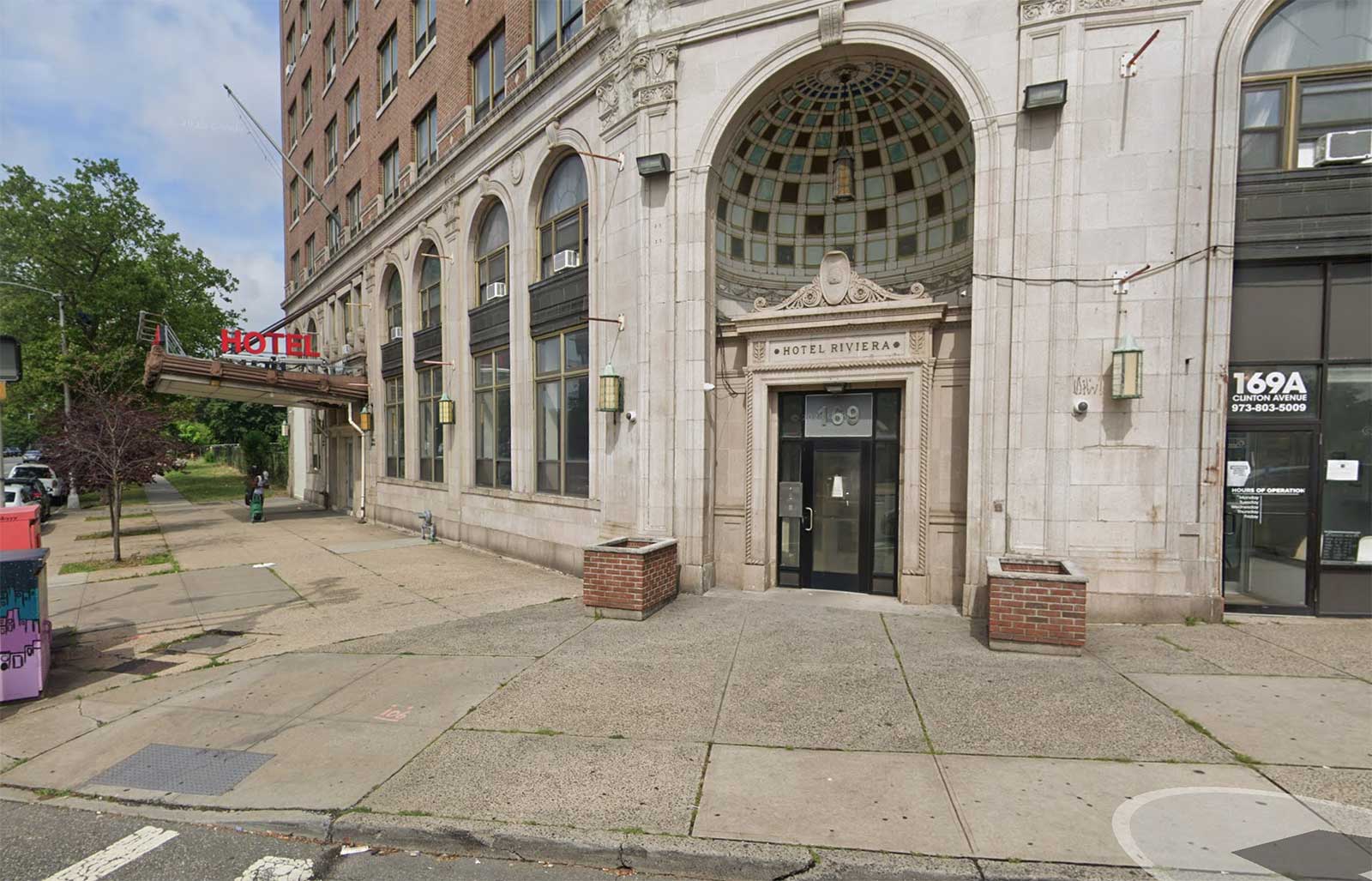 169 Clinton Newark