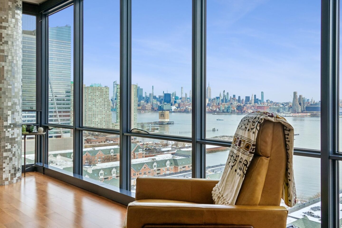 389 Washington St 19f Jersey City 6