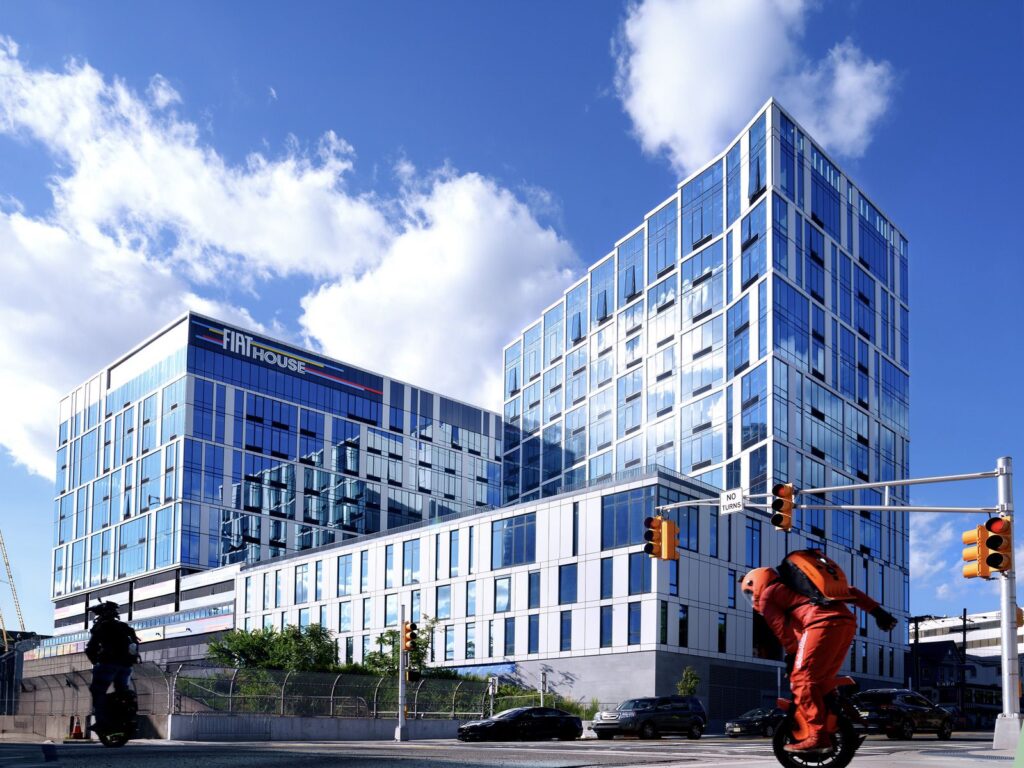 Fiat House Fort Lee 1