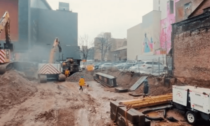 Summit Tower Construction