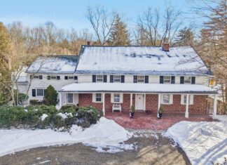 164 E Saddle River Road Saddle River