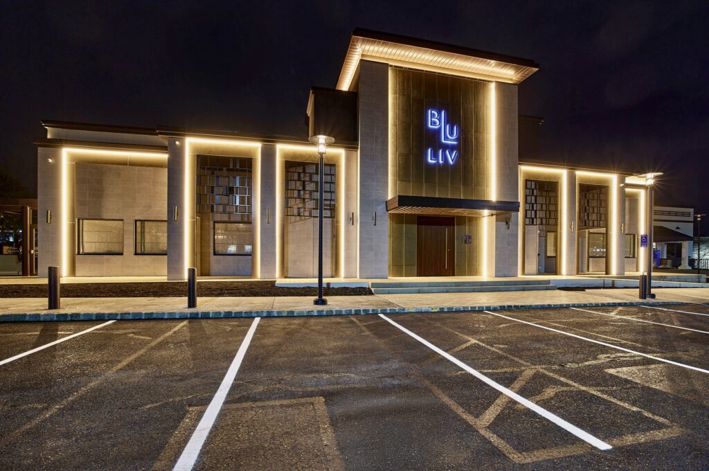 Blu Livingston 1