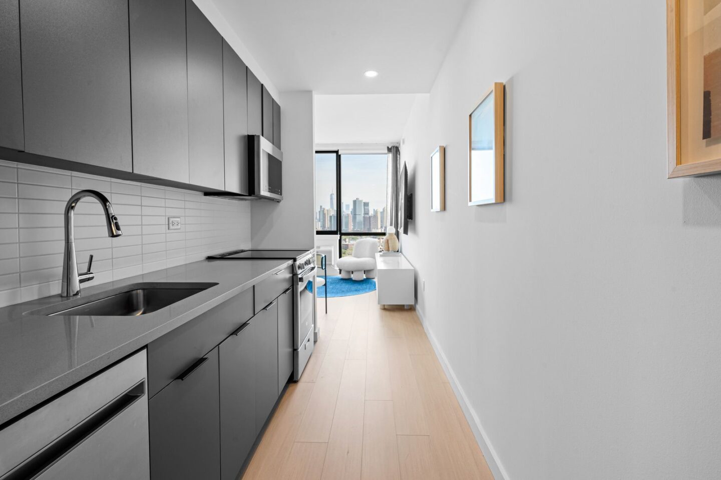15 Central 626 Newark Ave Jersey City Apartments For Rent 7