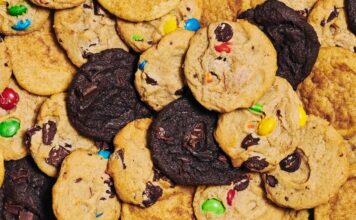 Insomnia Cookies