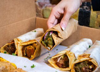 Kati Roll Co 1