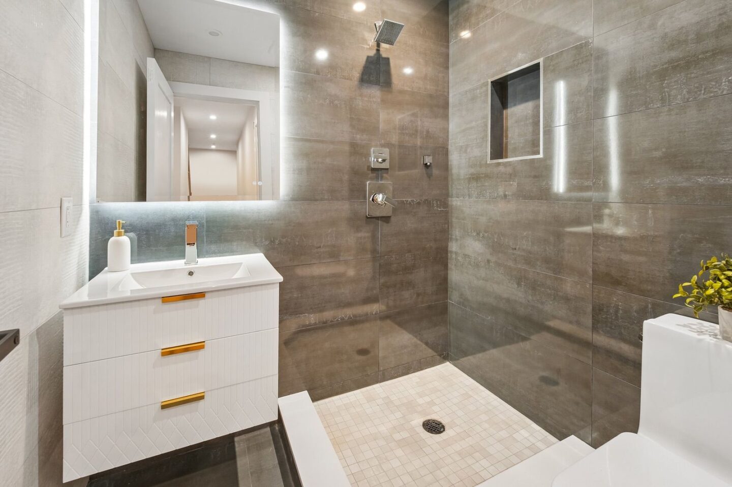 89 Bright St Unit 3 Jersey City Condo For Sale 18