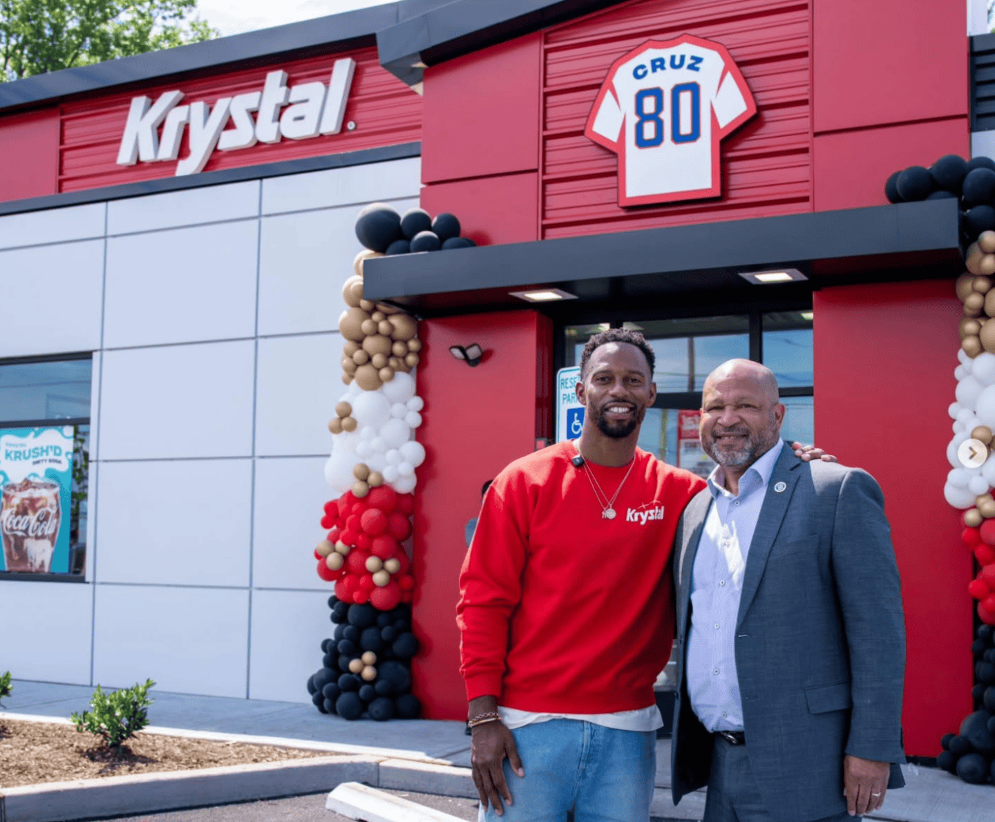 Former Giants Star Victor Cruz Opens New Jersey’s First Krystal