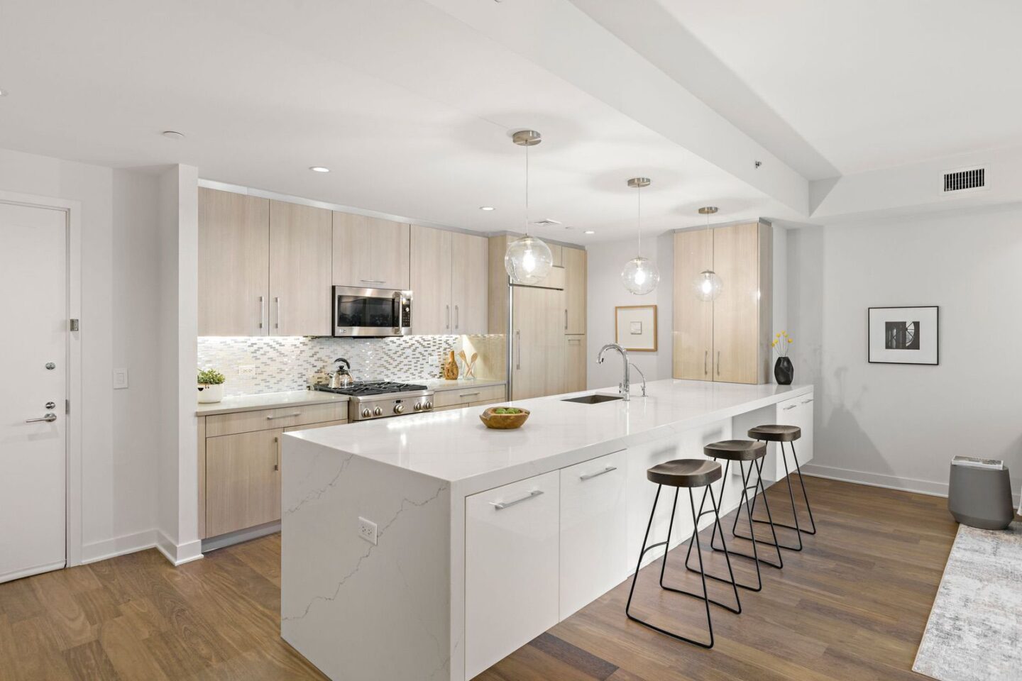 1200 Avenue At Port Imperial 414 Weehawken Condo For Sale 3