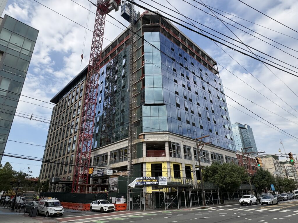 251 Grand New