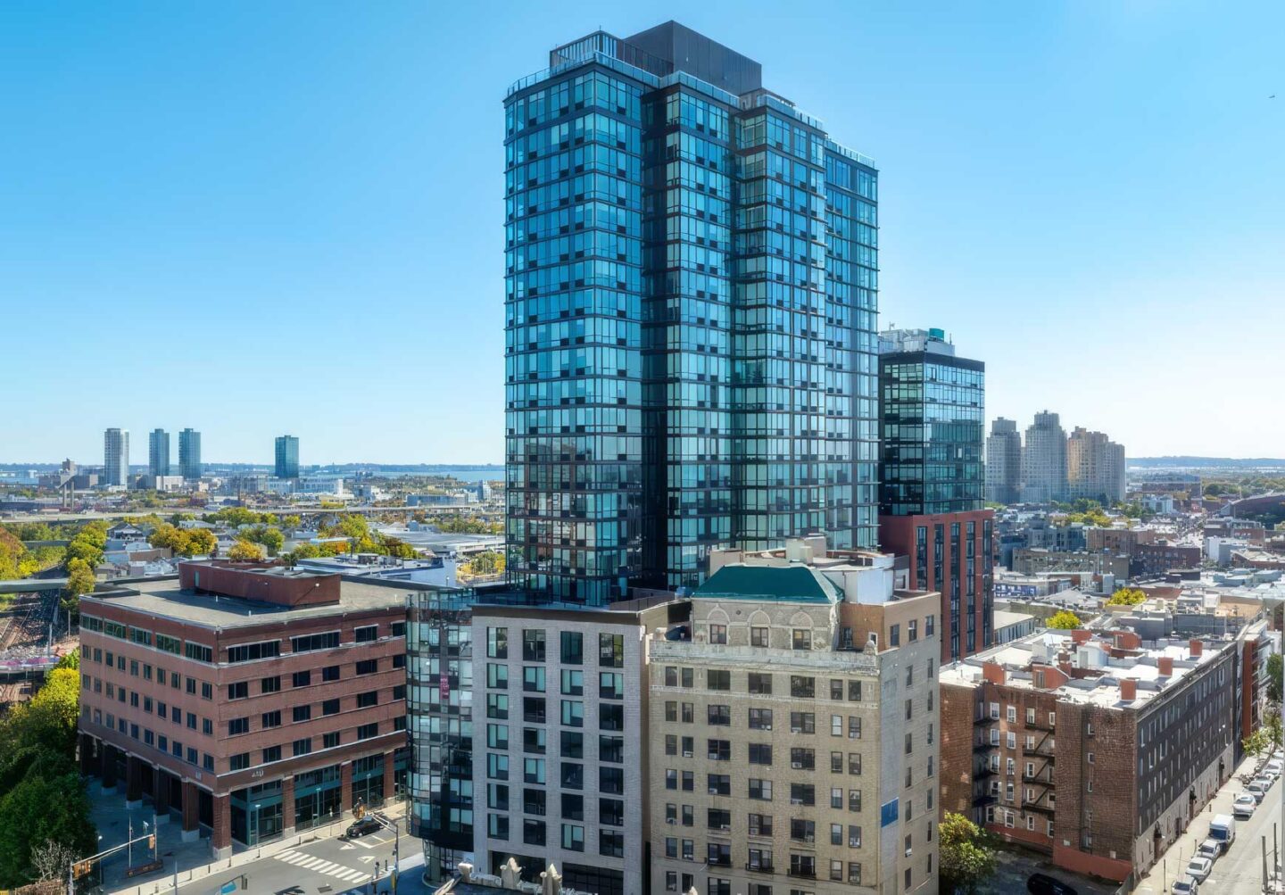 425 Summit Jersey City Apartments 2