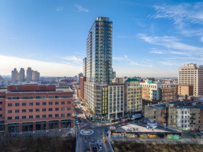 425 Summit Jersey City Apartments