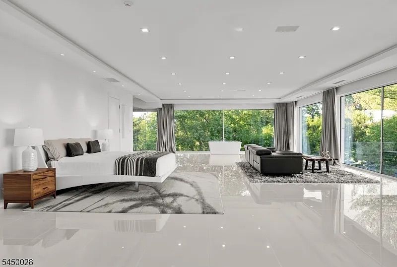 Aaron Rodgers New Jersey House 2