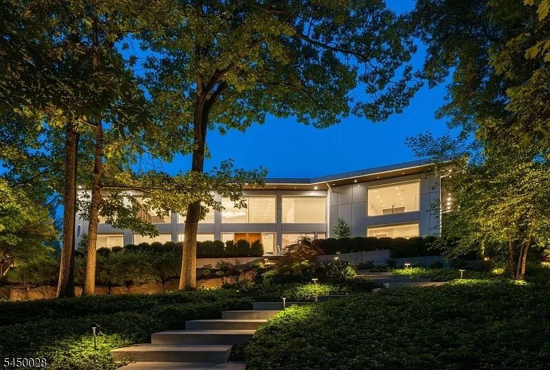 Aaron Rodgers New Jersey House 5