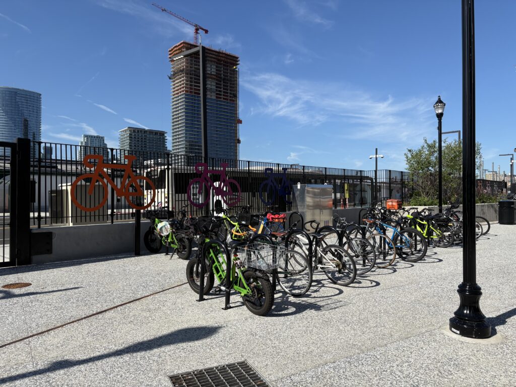 Hudson Place Plaza 1