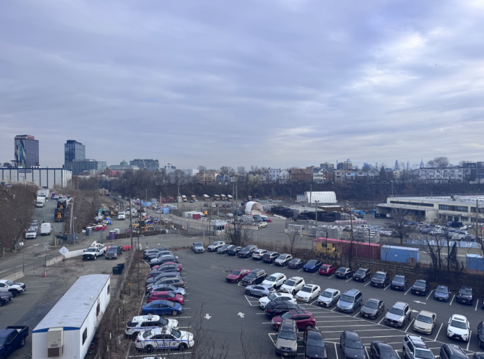 Hudson County Plaza Current