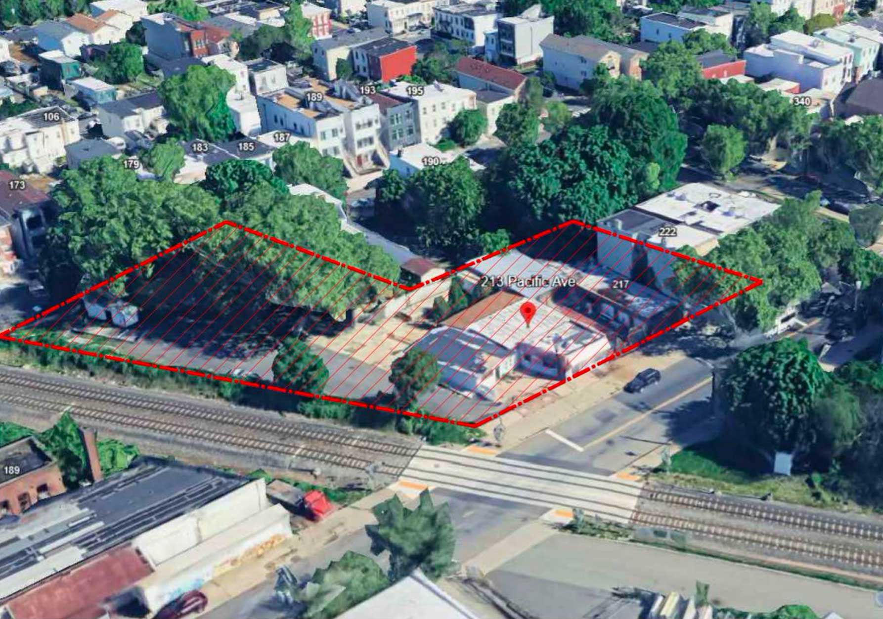 213 Pacific Ave Jersey City