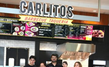 Carlitos Newport Jc